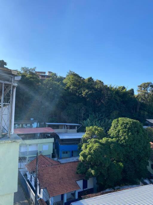 Cobertura 2 Quartos, 2 Banheiros. Apartamento