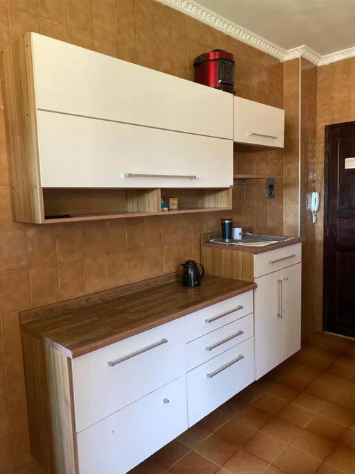 Cobertura 2 Quartos, 2 Banheiros. Apartment *